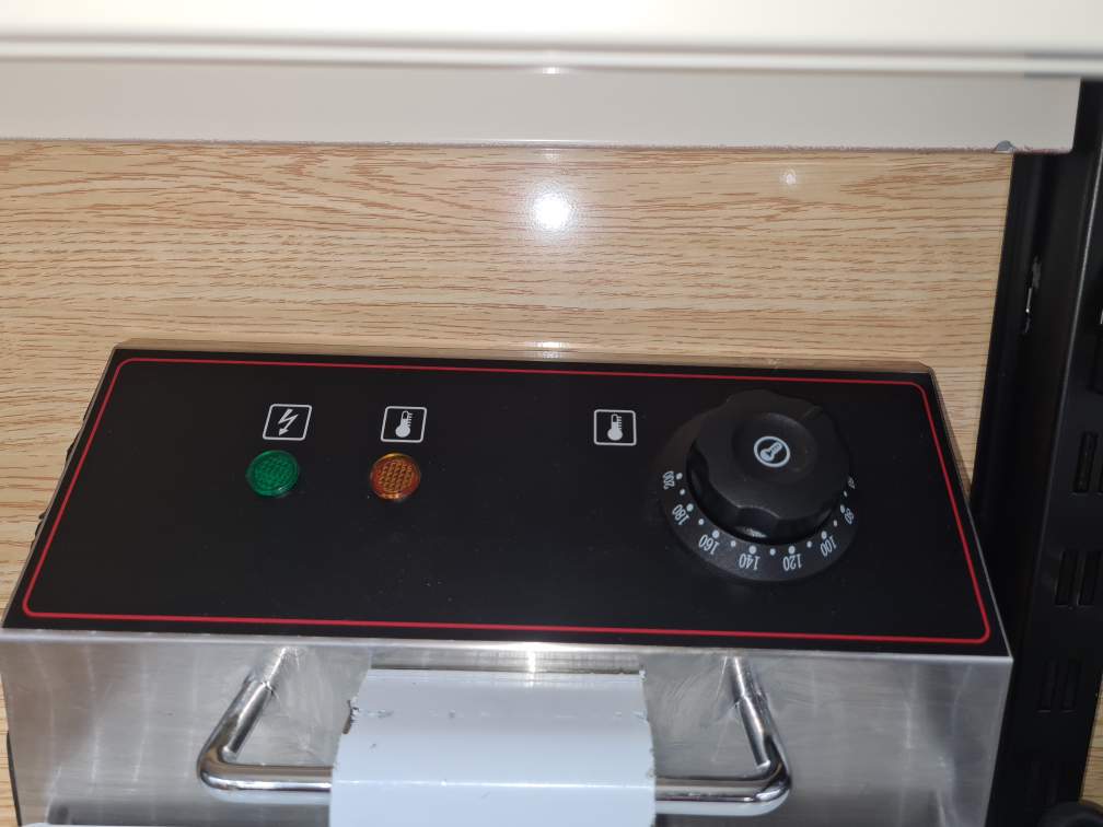 8 Litre Bench Top Electric Fryer